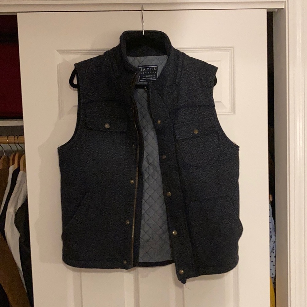Jach’s NY blue herringbone vest